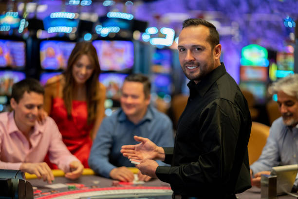 moli 77 mobile app interface showing slot games and live casino options